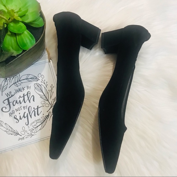 Stuart Weitzman Square Toe Suede Block Heels 7.5M - Picture 6 of 10